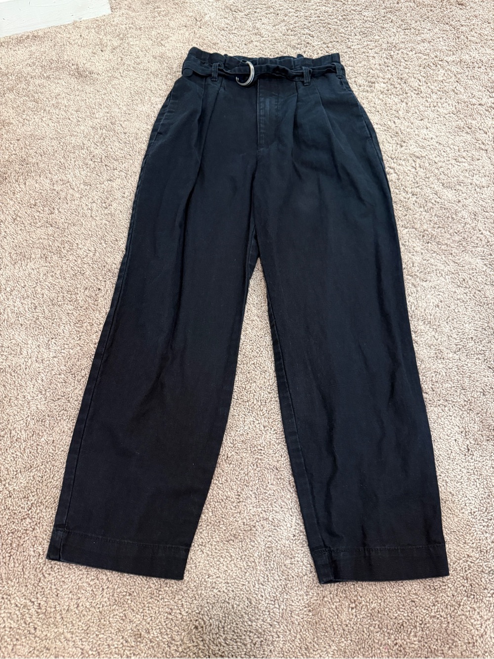 Abercrombie & Fitch Black pleated Paperbag high Waist business casual Pants